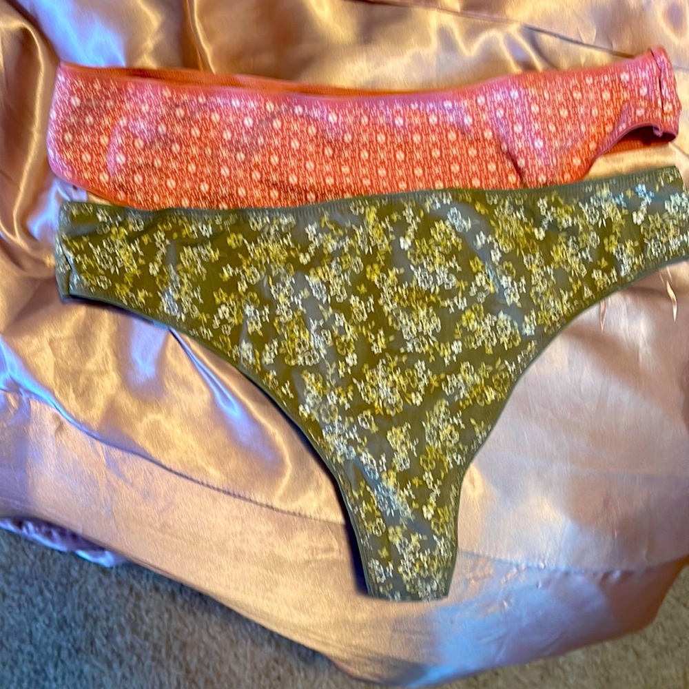 2 pair panties